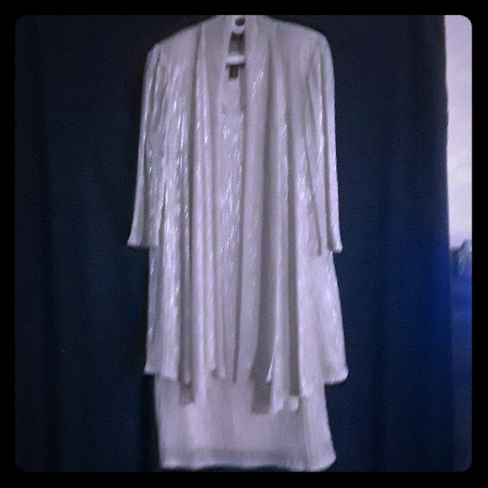 Party dress or dressy dress for wedding